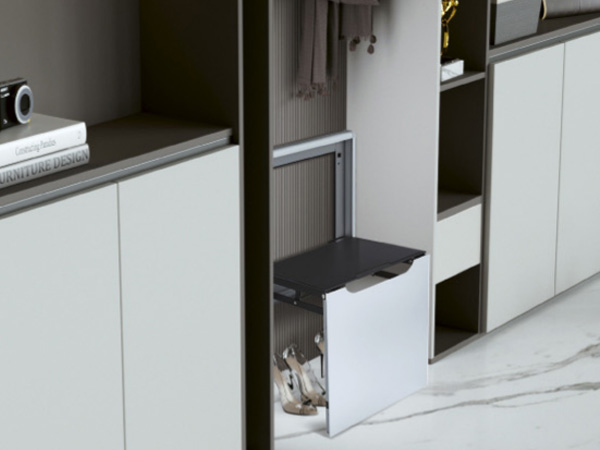 隐藏式壁挂折叠凳